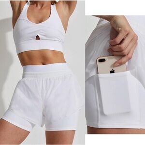 Varley Fresno Shorts Size Large White. Run tennis.    17